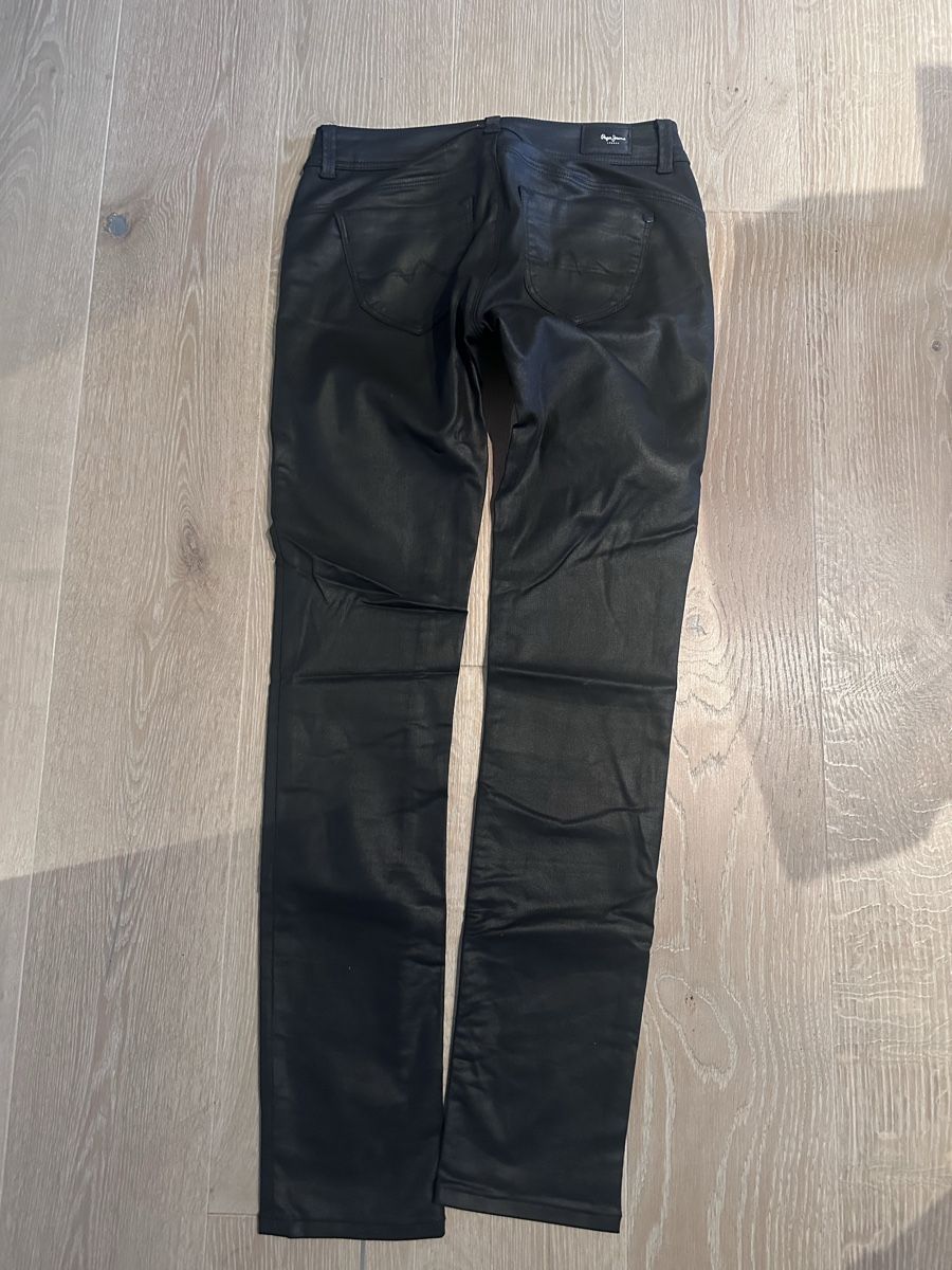 Pantaloni: Pepe Hose in Lederoptik 30/34 – Nuovo (secondo la descrizione) da Biglen venduto da silberpfeil25 1