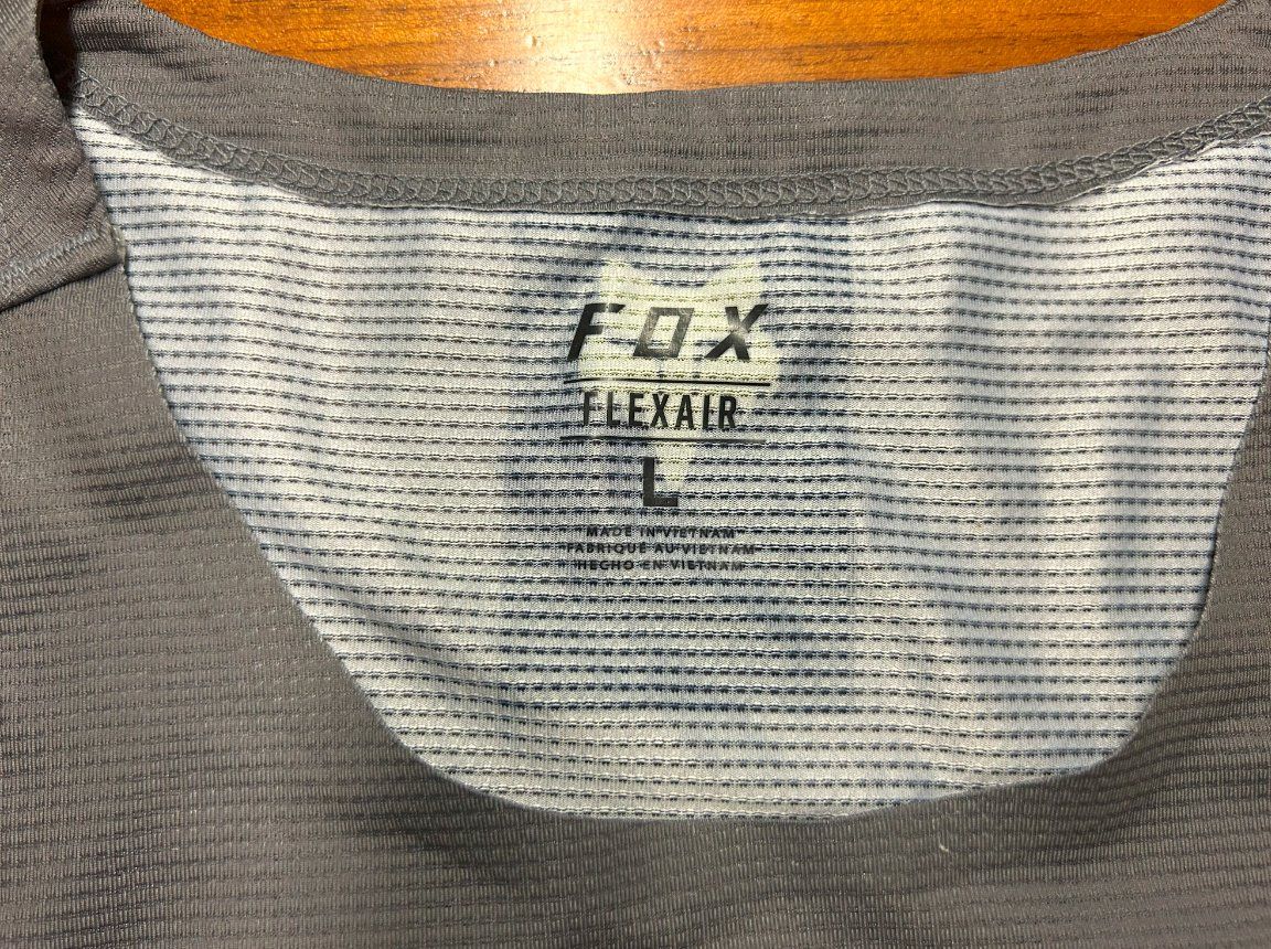 Fox T-shirt: Bikeshirt von FOX, Herrengrösse L  ***TOP*** – Usato da Root venduto da Bazli 2