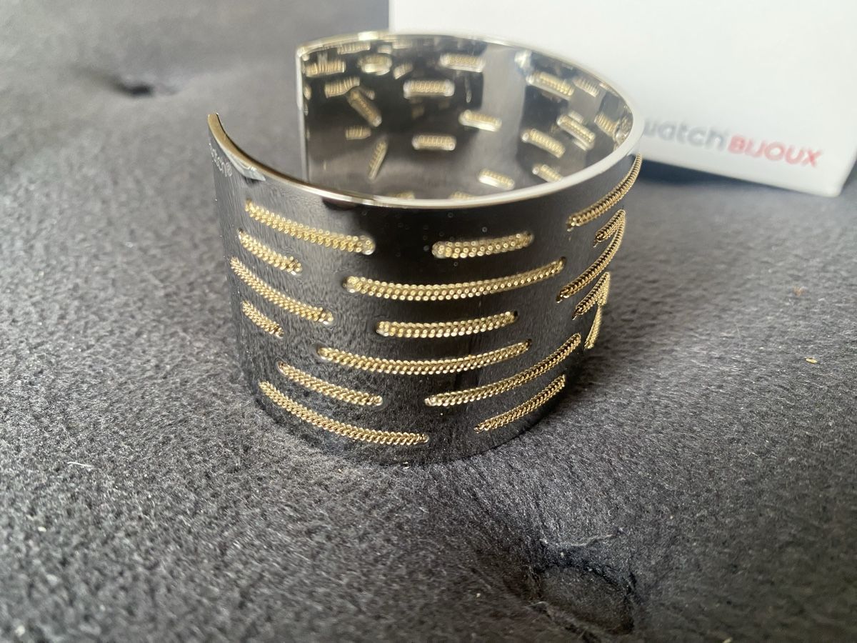 Swatch Bracciali & Braccialetti: Elegantes Swatch Bijoux Armreif - mit Box – Nuovo e nell'imballaggio originale da Männedorf venduto da Maru83 2