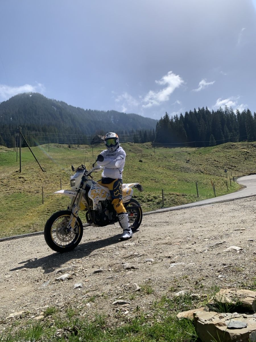 Suzuki Strada: Suzuki DR-Z 400 SM – Usato da Wettingen venduto da Phil_rzk