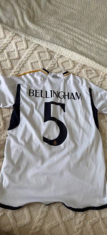 Leibchen & Hosen: Trikot Bellingham Real Madrid – Gebraucht aus Niederscherli von mat_kx88 1