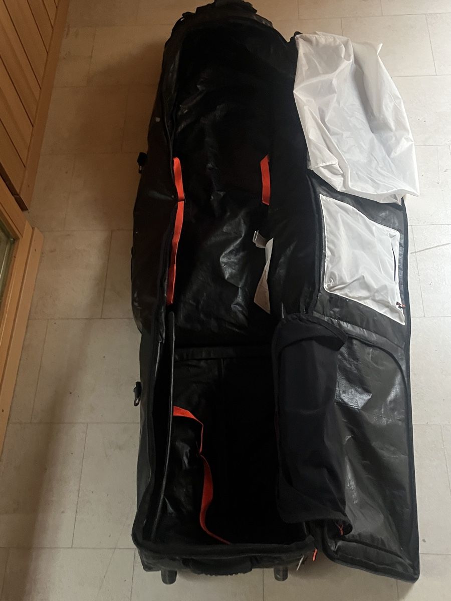 Sacs: Rolltasche Snowboard/Ski – D'occasion à Langnau i.E par joh_5qpx 1
