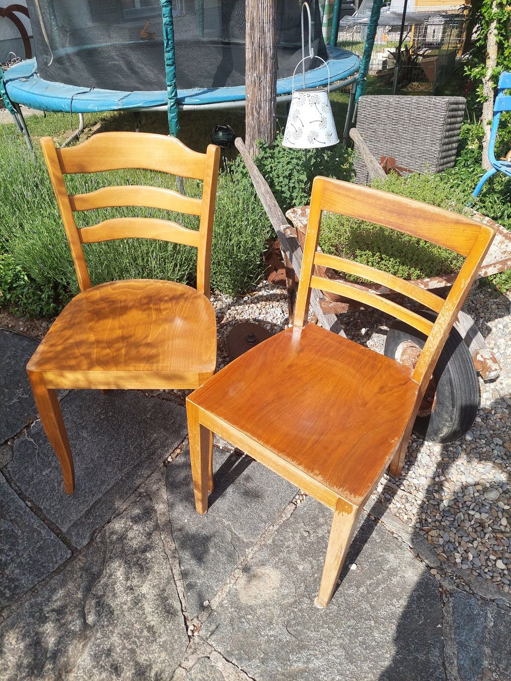 Stühle: 2 alte Holzstühle – Gebraucht aus Herzogenbuchsee von debora01
