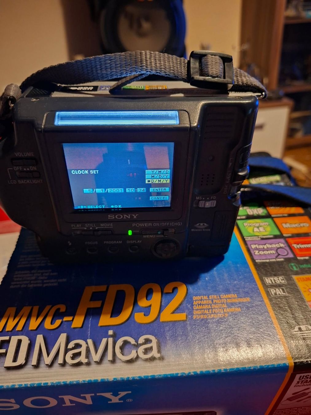 Sony Videocamere: Sony Floppy Disc Mavica MVC-FD92 – Usato da Wittenbach venduto da Nostalgie1965 1