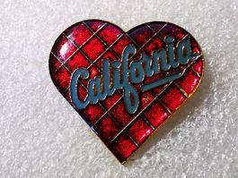 Ansteckpin 26: herz California