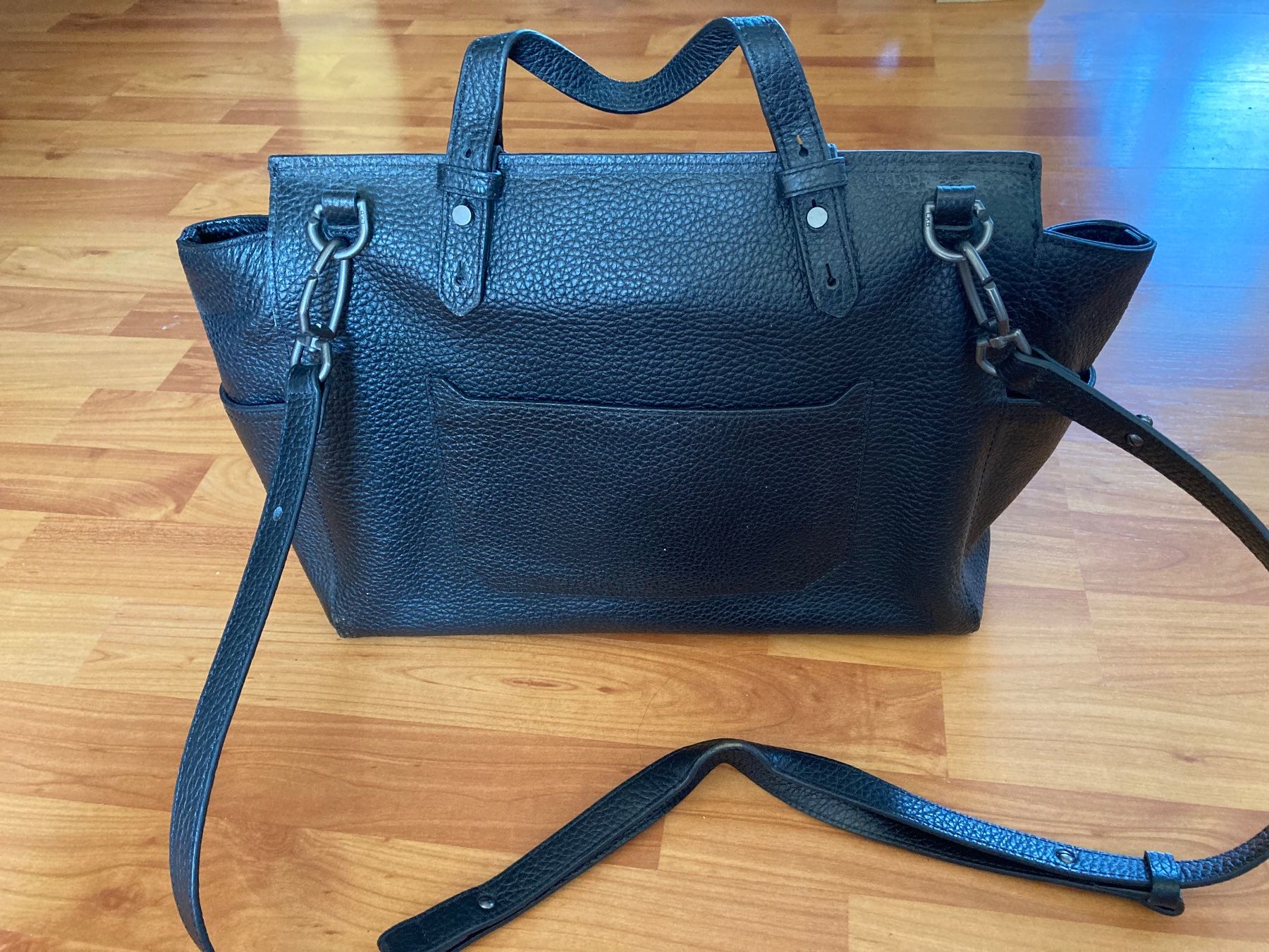 Liebeskind Borse da donna: Liebeskind Tasche schwarzes Leder – Usato da Beinwil am See venduto da madebyleine 4