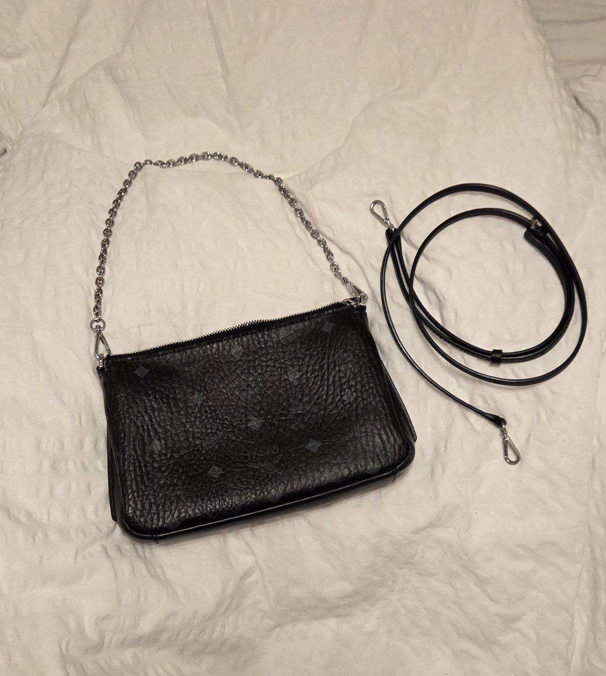 Mcm Sacs femmes: MCM Clutch/Handtasche, Schwarz/Silber – Neuf (Voir description) à Bern par Produkte.verkauf 3