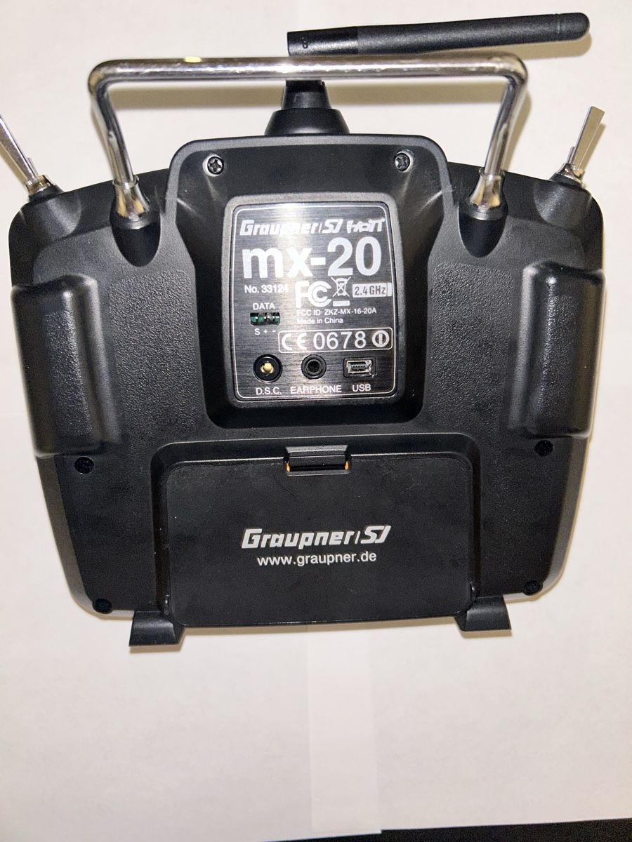 Graupner Telecomandi: Graupner MX-20 HoTT Sender, Top Zustand Inkl. Case – Usato da Dinhard venduto da Timo_Ge 1