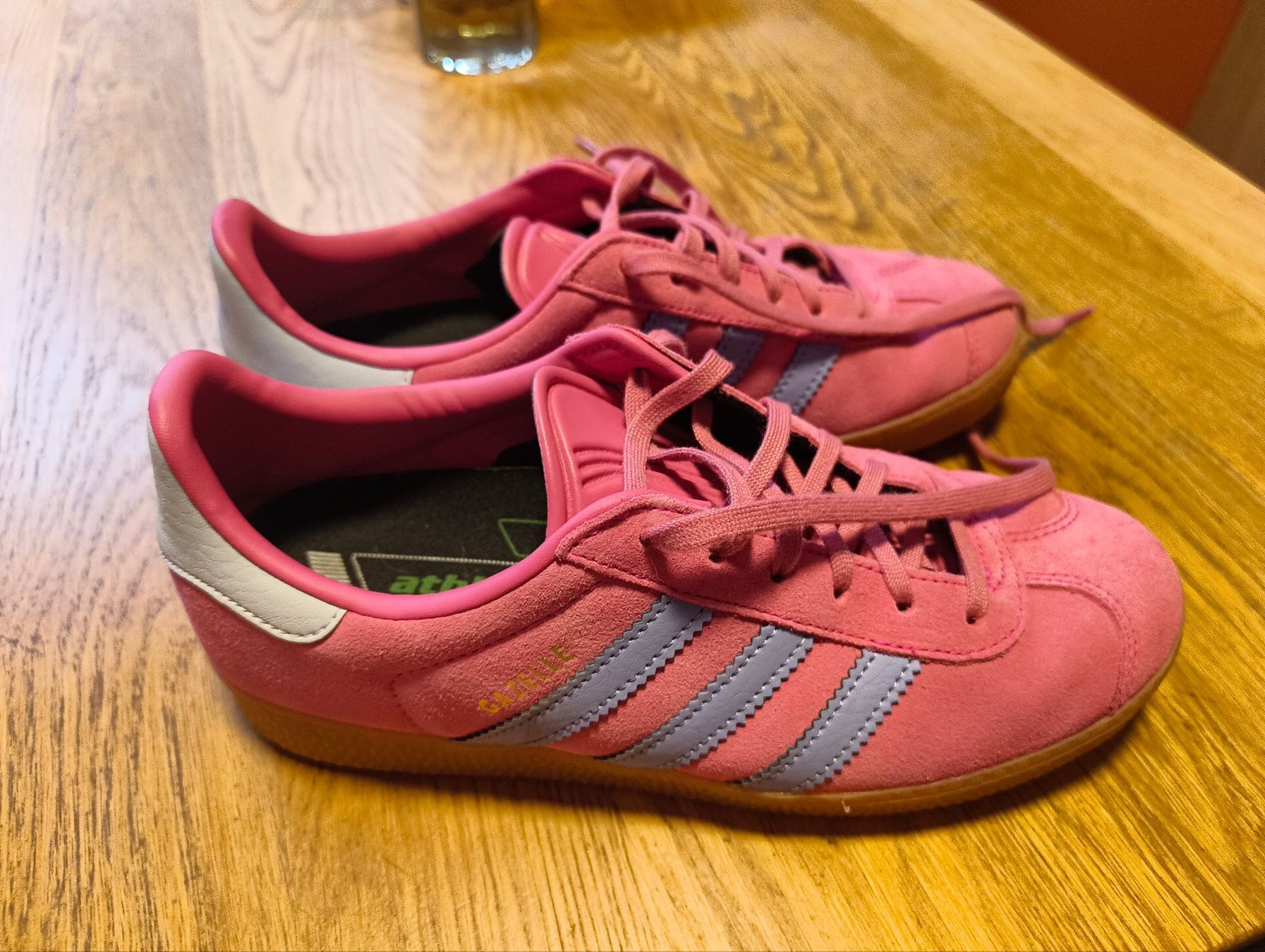 Adidas Scarpe da donna: Baskets Adidas gazelle roses – Nuovo (secondo la descrizione) da Monthey venduto da maf_6mxz