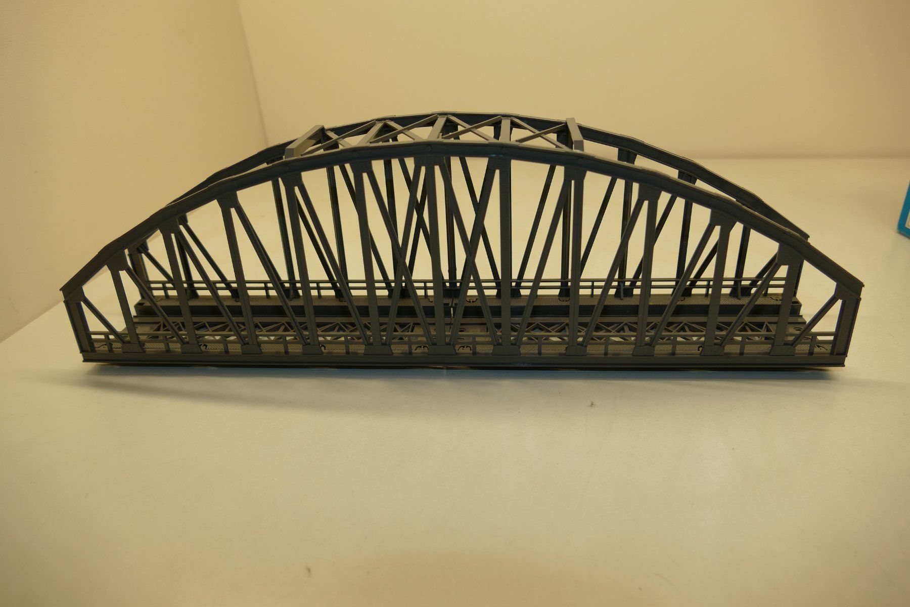 Märklin Modellini di ferrovie: Märklin H0: M+K-Gleis Bogenbrücke – Nuovo e nell'imballaggio originale da Niederhasli venduto da rail-duerst 1