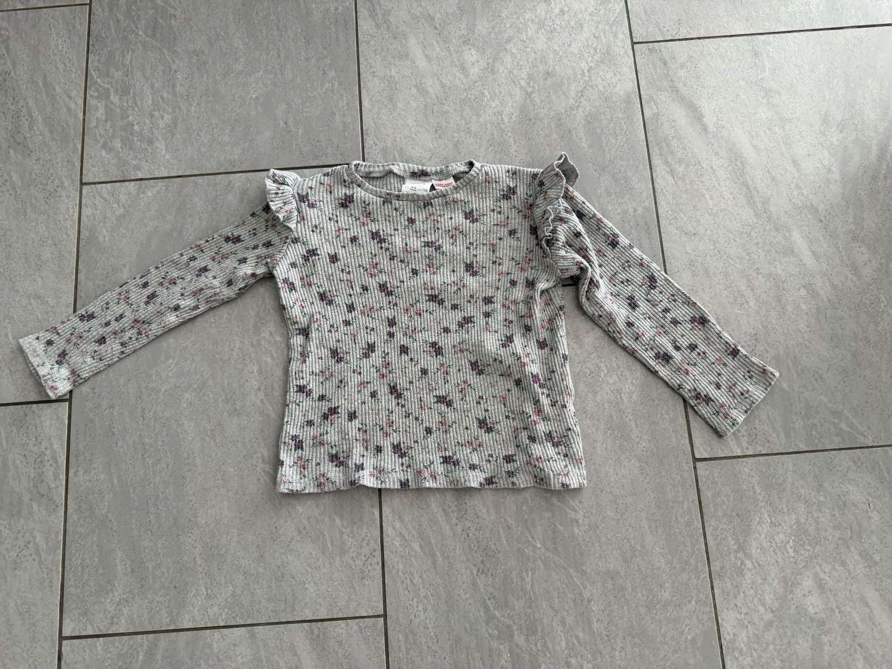 Zara Maglioni & Felpe: Pullover - Grösse 110 - ZARA – Usato da Bülach venduto da Loredana13