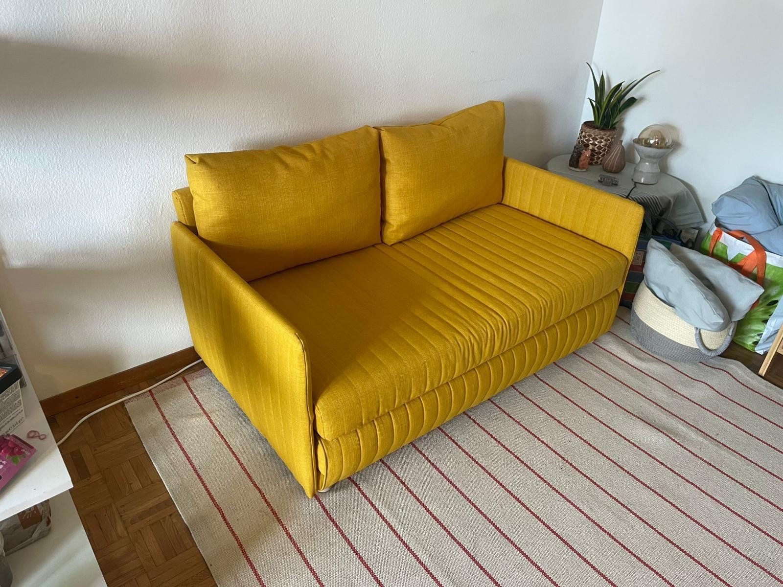 Ikea Divani: Canapé-lit jaune – Usato da Renens VD venduto da Aurelien123 1