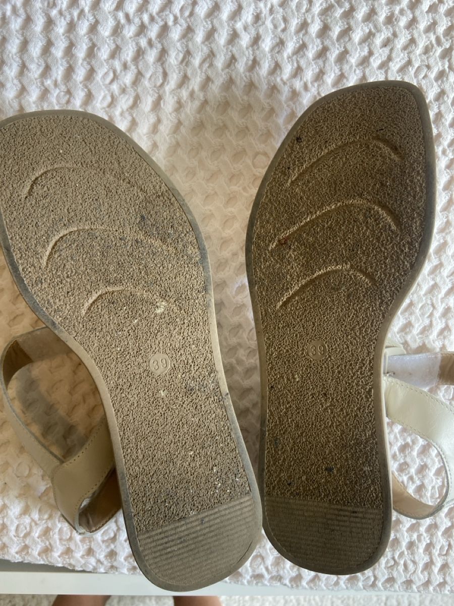 Scarpe da donna: Sandales compensées 5th Avenue beige taille 39 – Nuovo (secondo la descrizione) da Bouveret venduto da lescopinesdabords 1