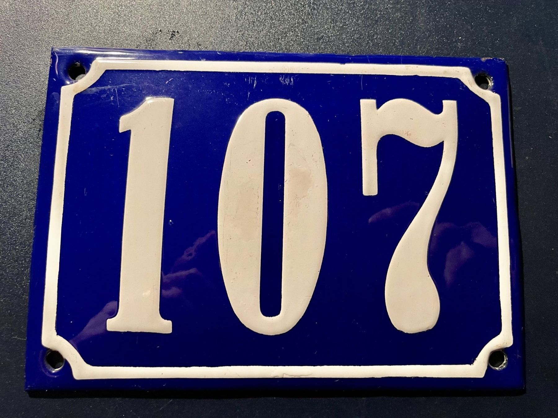 Insegne: hausnummer 107 aus email/Antik – Usato da Volketswil venduto da rubin74