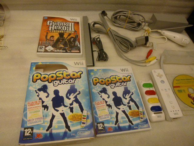 Nintendo Consoles: Konsolle Nintendo Wii + 4 Spiel – D'occasion à Pambio Noranco par Pol69 2