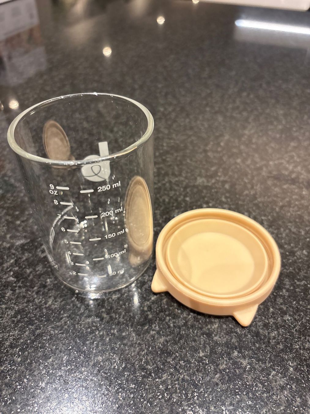Contenitori & Simili: Babynahrungsbehälter aus Glas – Usato da Kloten venduto da _Majrim_ 1