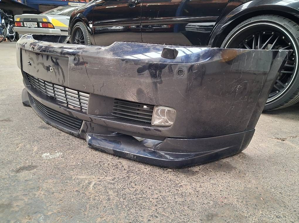 Toutes les pièces auto: Opel Vectra C / Frontstossstange Irmscherspoiler – D'occasion à Huttwil par kadett_78 1