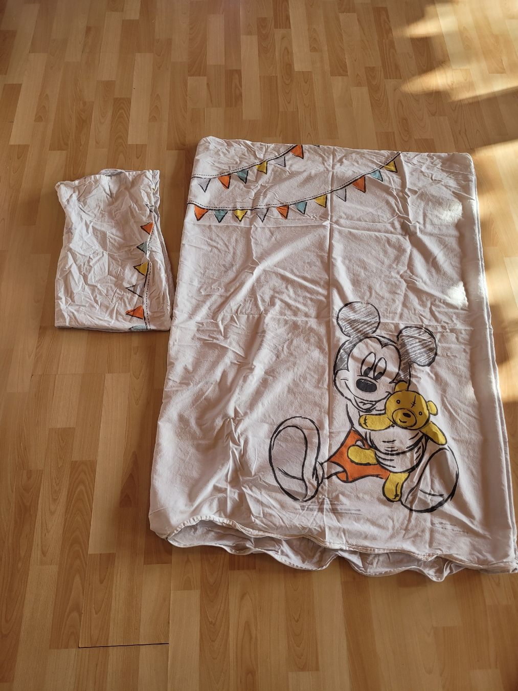 Disney Coperte: Bettanzug Mickey Mouse 100x135 – Usato da Lupsingen venduto da sta_wgg5