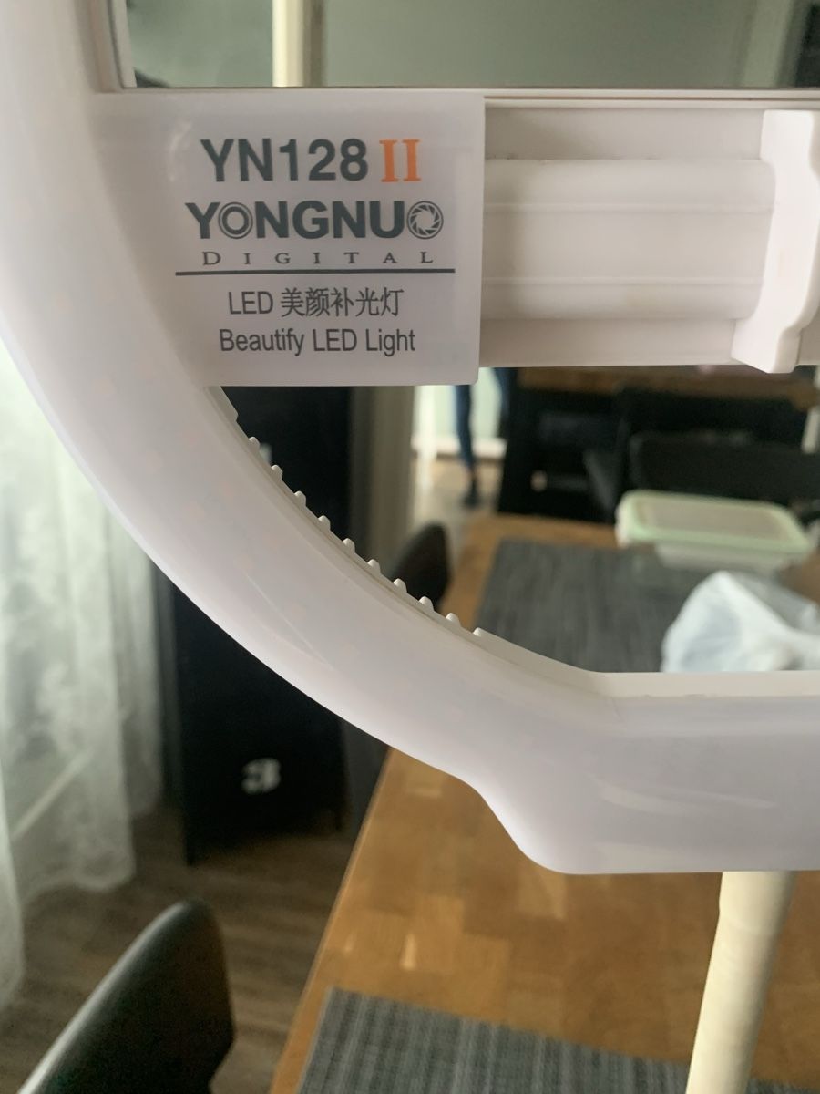 Tavoli da trucco: Schminkspiegel mit LED – Usato da Emmen venduto da Bgucci_girl 4