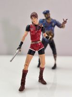 Vintage 1998 Capcom Resident Evil 2 Claire Redfield & Zombie