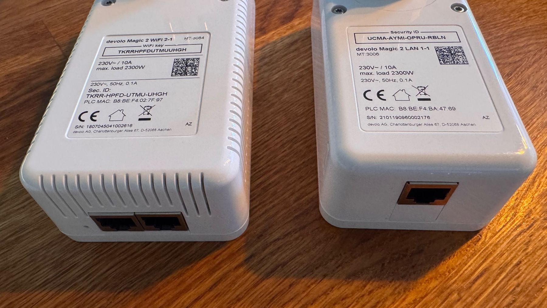 Devolo Unità & Adattatore: Devolo Magic 2 WiFi 2-1 Starter Set (CH-Version) – Usato da Hünenberg See venduto da sajaz77 2