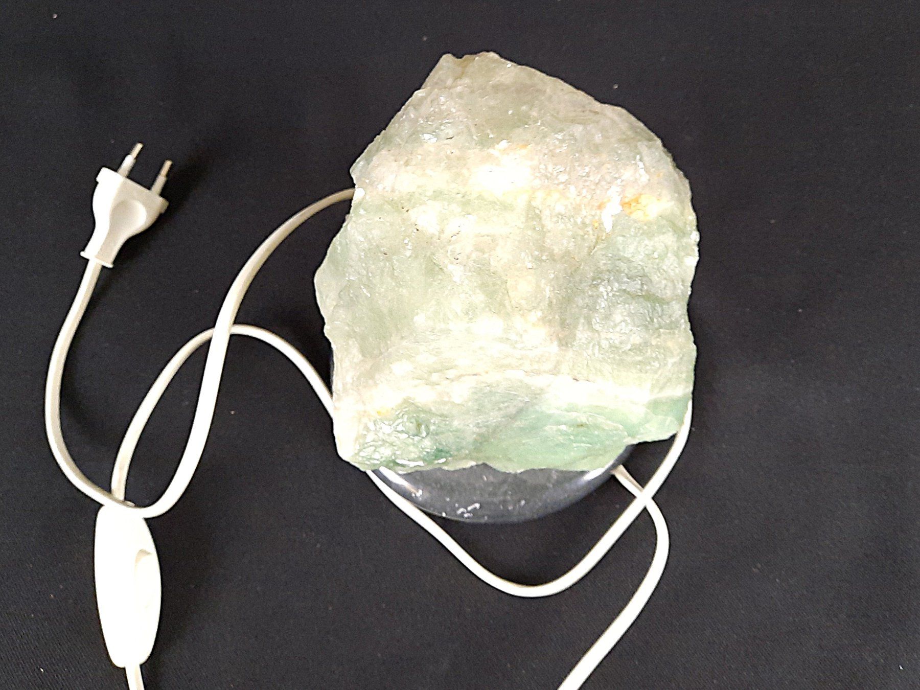 Lampade: Grüner Calcit/Fluorit Rohstein Lampe – Usato da Beinwil am See venduto da Restwert_Beinwil 4