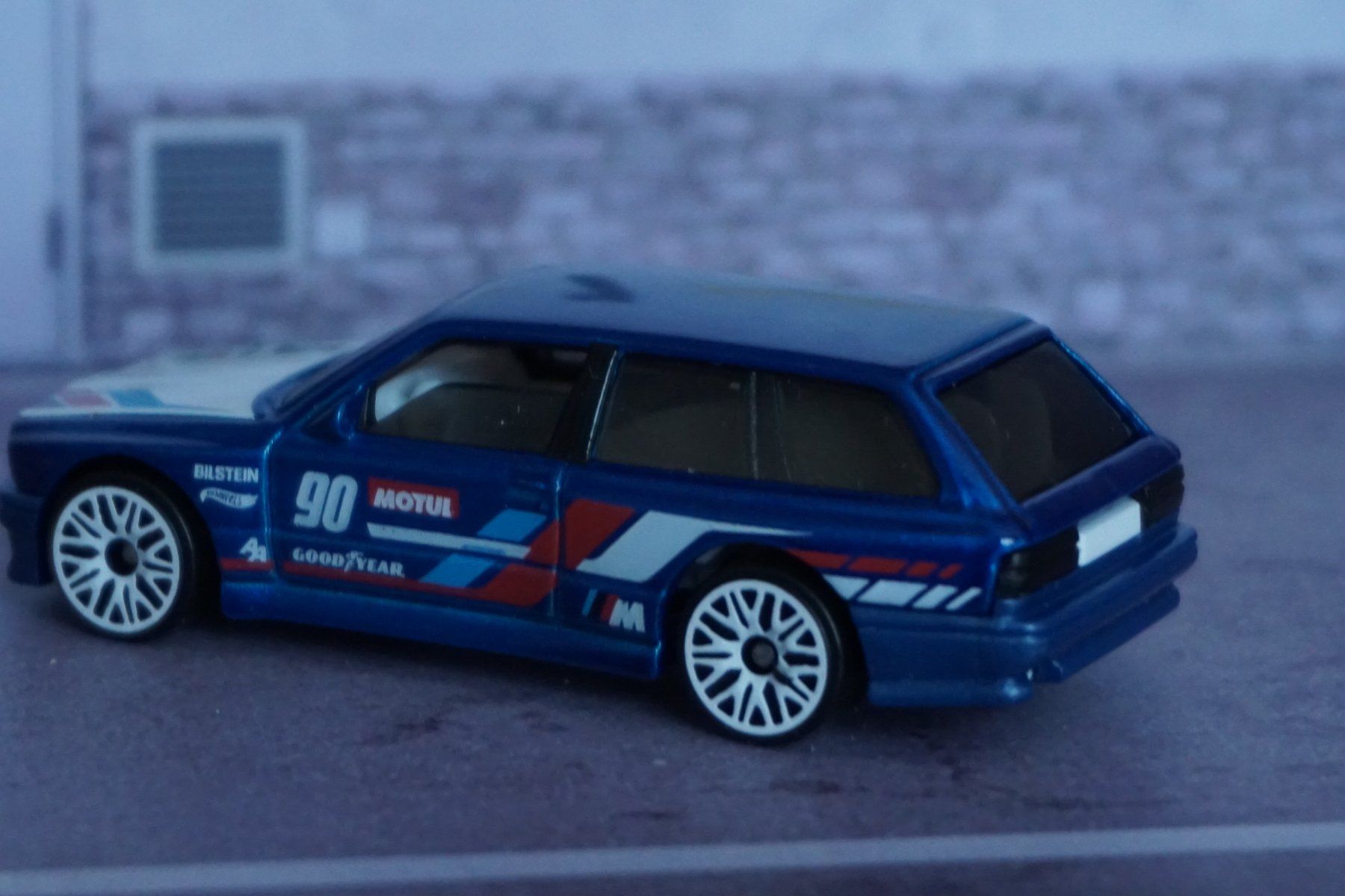 Hot Wheels Voitures modèles: HotWheels BMW M3 Wagon Racing COOL – D'occasion à Reiden par Doppeldecker69 1