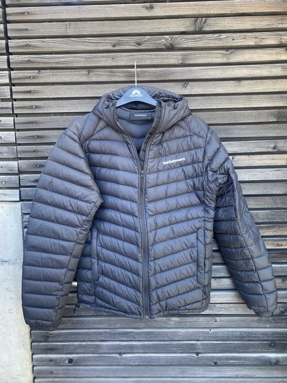 Peak Performance Daunenjacke Herren Gr. M schwarz 1