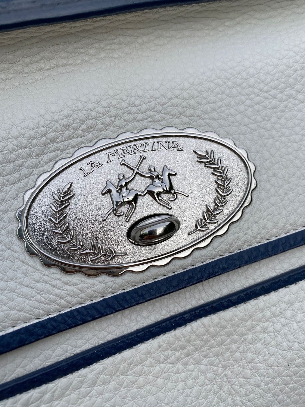 La Martina Borse da donna: LA MARTINA Tasche weiss – Usato da Muhen venduto da Sonnenerbse 1