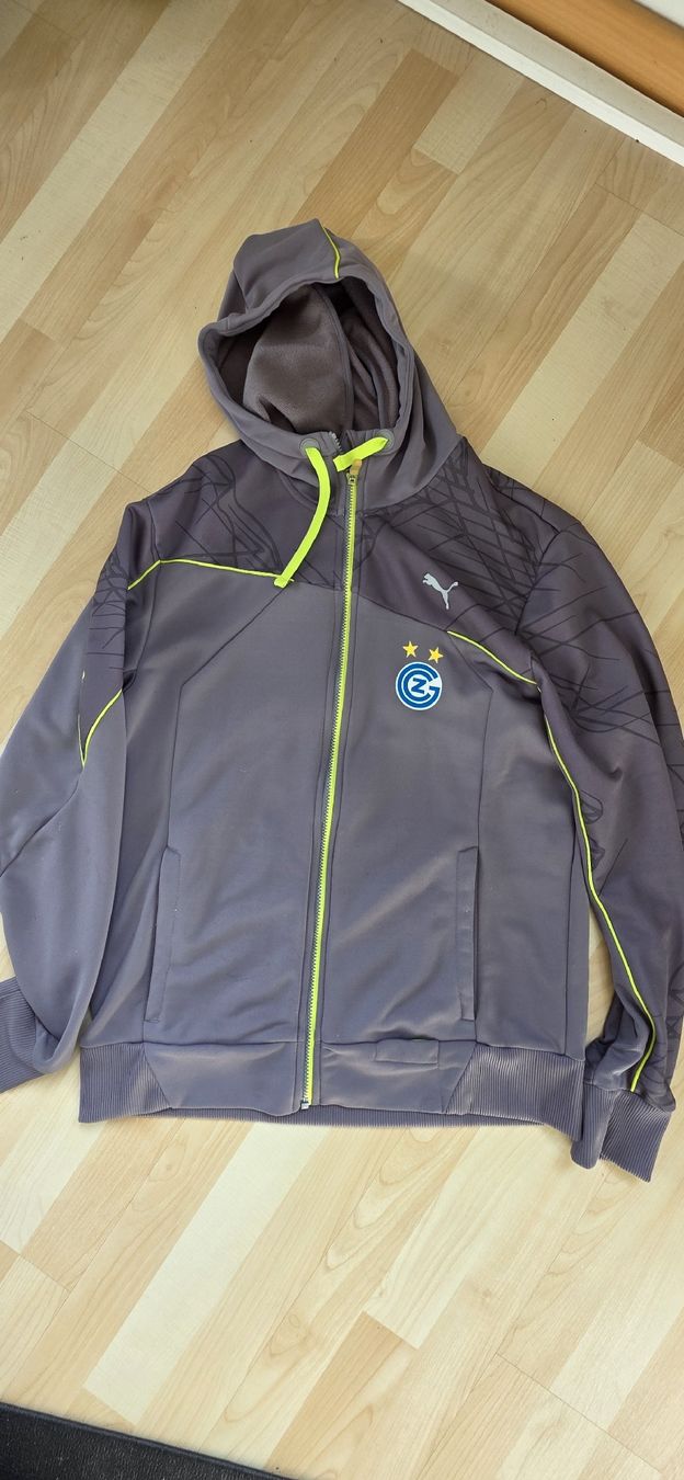 Puma Giacche: GCZ Puma Kapuzenjacke – Nuovo (secondo la descrizione) da Oberengstringen venduto da Jocker-80