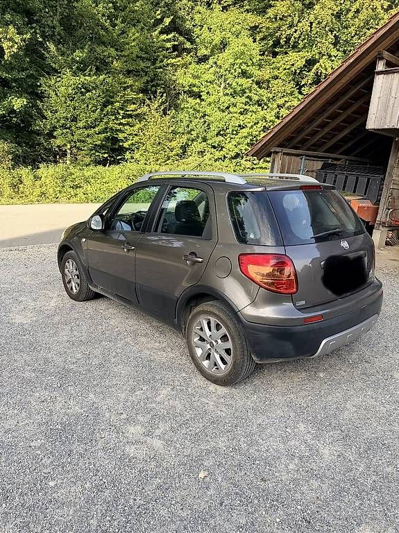 Autos: Preisgünstiger 4x4 – D'occasion à Stettlen par vonburg99 1