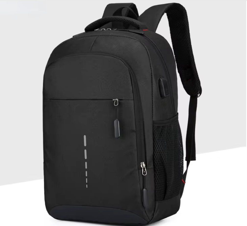 Rucksäcke: Sac à dos élégant avec port de charge USB – Neu und originalverpackt aus Biel/Bienne von Joridel7 1