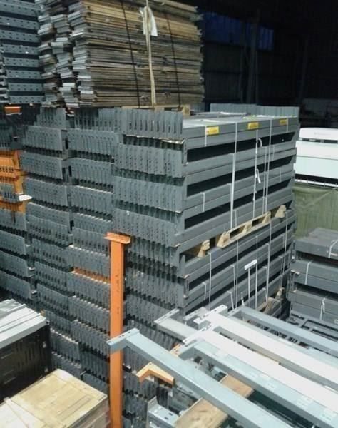 Scaffali: Palettenregal / Palettengestell – Usato da Niederuzwil venduto da beti077 2