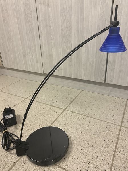 Lampade: HALOGEN TISCHLAMPE MIT BLAUER GLOSCHE UND MARMOR-SOCKEL – Nuovo (secondo la descrizione) da Mumpf venduto da PEPsPARADISE 2