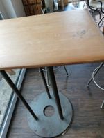 Stehtisch Holz mit rundem Metallfuss