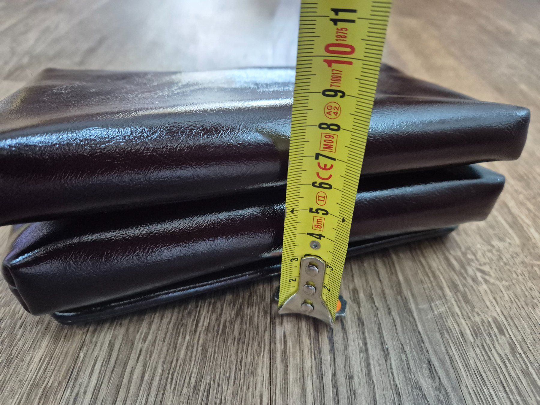 Taschen für Damen: Brown + gold crossbody bag – Gebraucht aus Zürich von monadiederich 7