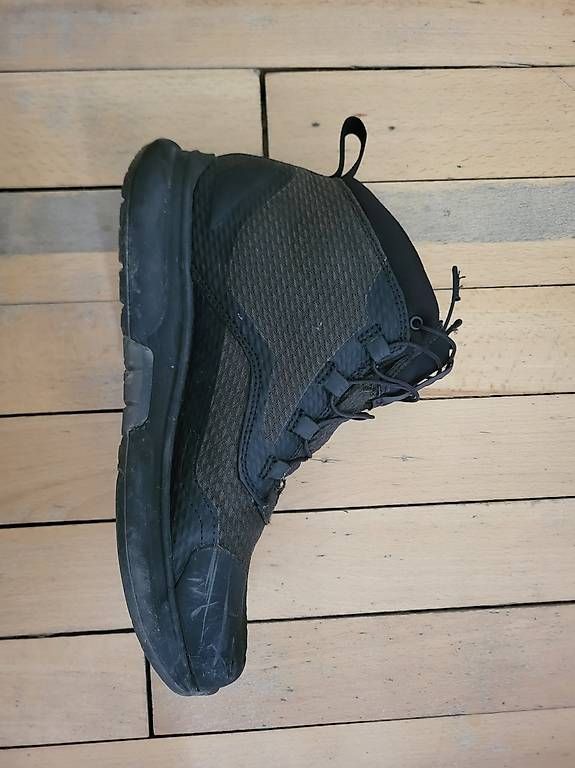 Chaussures hommes: Momo design Motorcycle Shoes – D'occasion à Zürich par nikostr 1