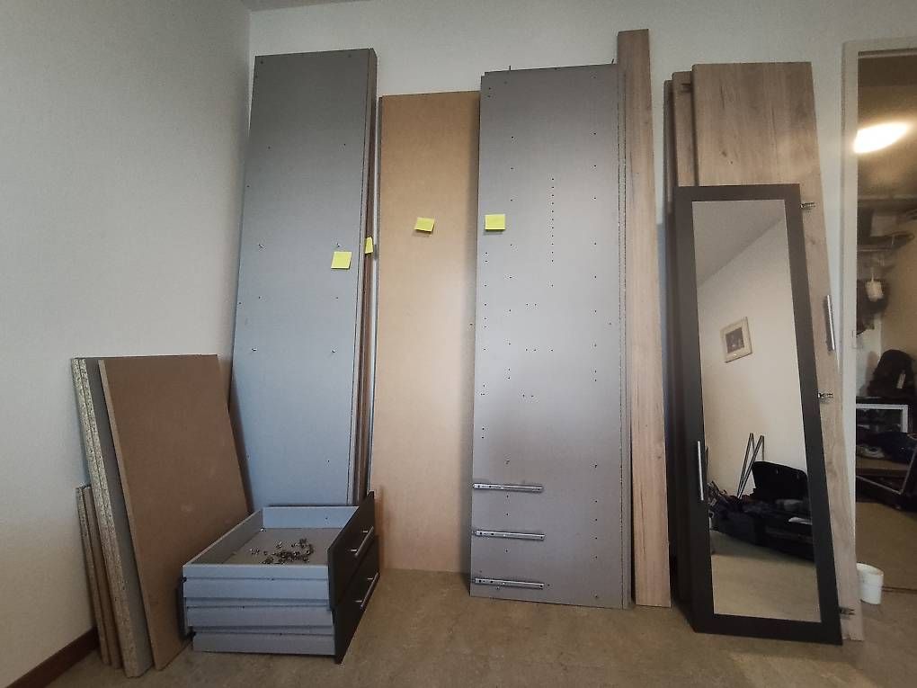 Armadi: Kleiderschrank – Usato da Worben venduto da NinaAF 2