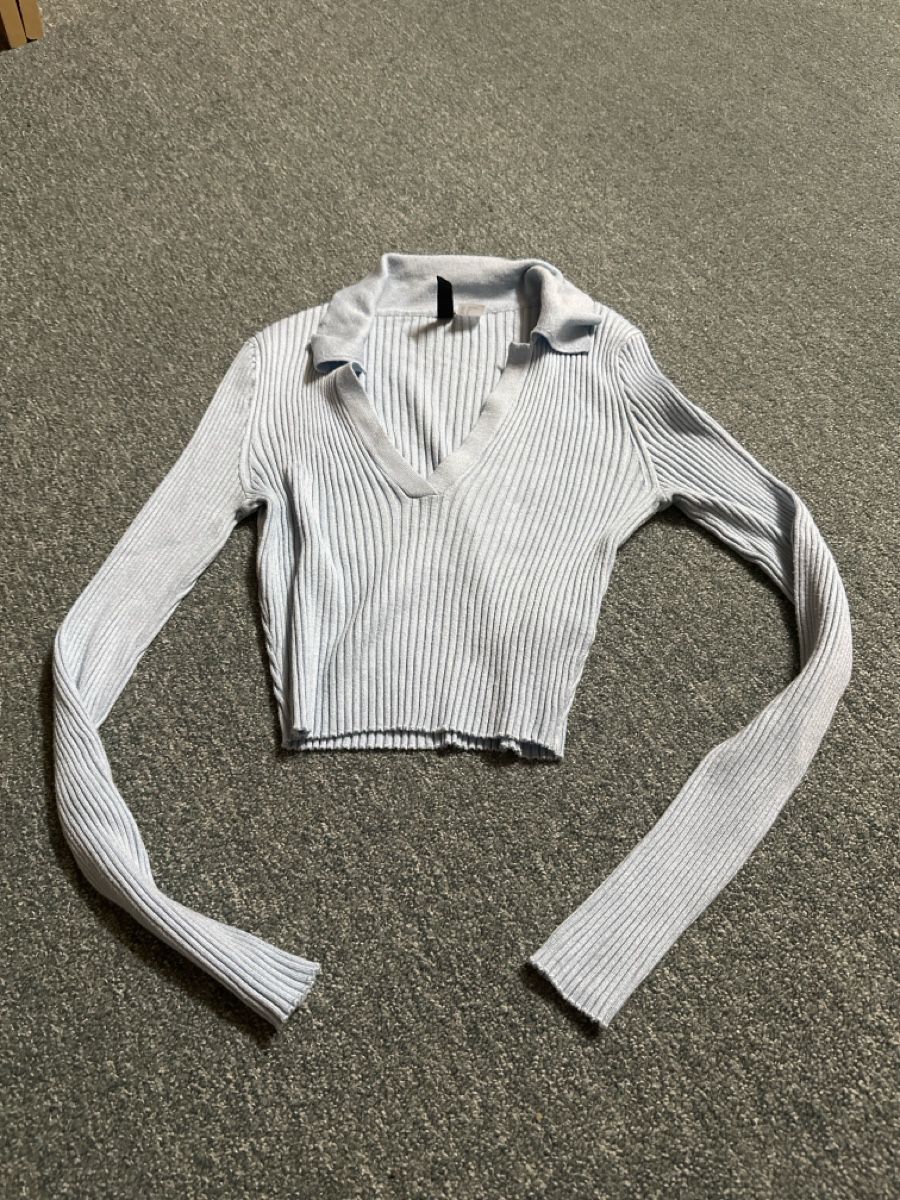 Lotti di vestiti: Damen Ripp-Pullover Langarm Gr S – Usato da Baltschieder venduto da YmroBe