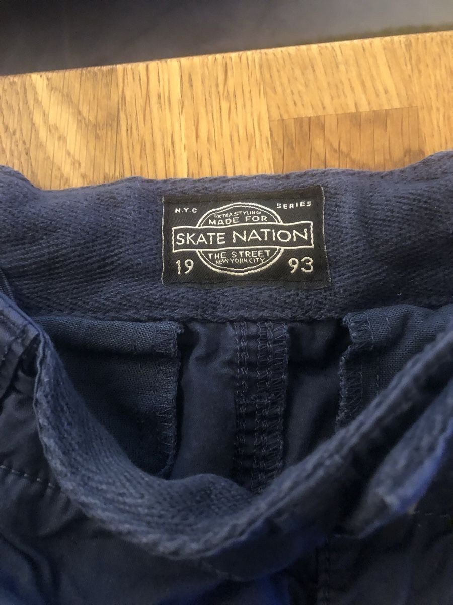 H&M Lotti & Set di vestiti: Shorts Gr. 146 – Usato da Dübendorf venduto da Saturnin35 3
