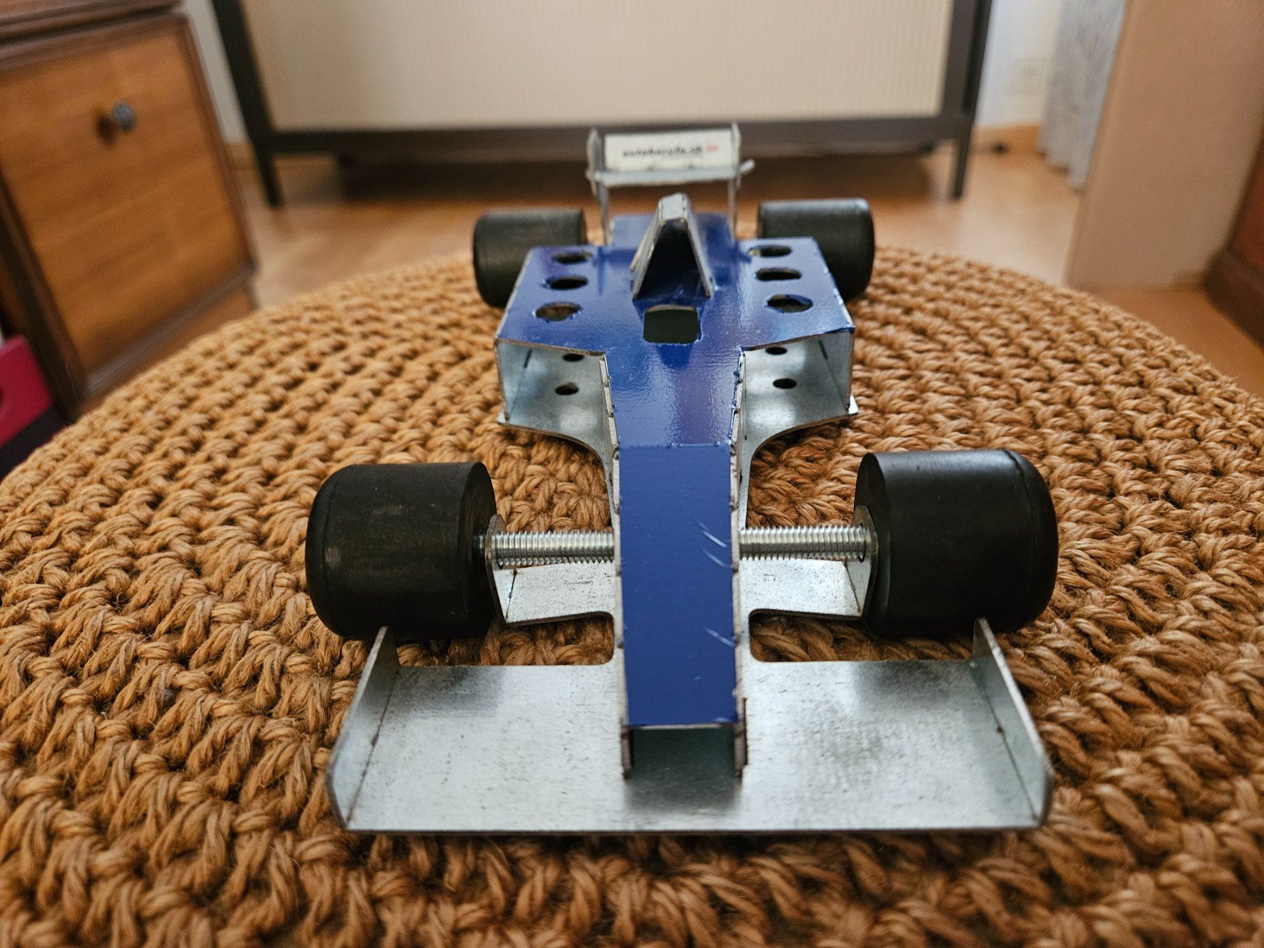 Voitures modèles: Formel 1 Modell - Einzelstück - Länge 23 cm – D'occasion à Hergiswil NW par Roli68 1