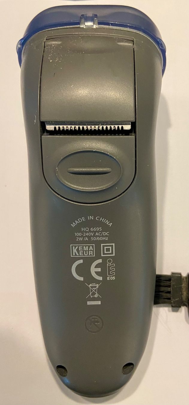 Philips Rasoi & Lamette da barba: Elektrorasierer Philips HQ6695 – Usato da Bassersdorf venduto da geronjmo 3