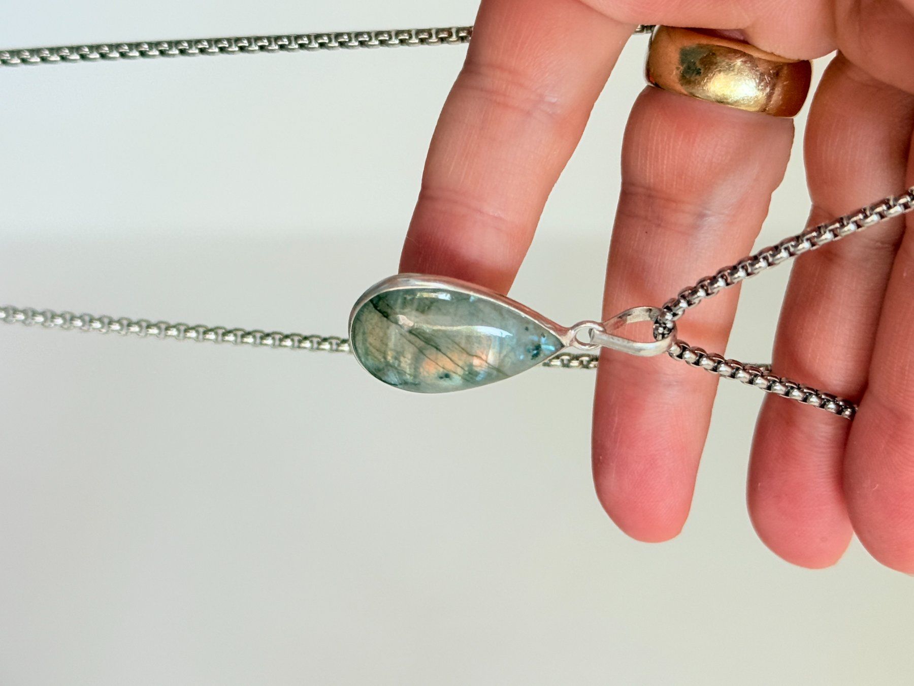 Catenine: Labradorite necklace – Nuovo e nell'imballaggio originale da Genève venduto da AGBERG 5