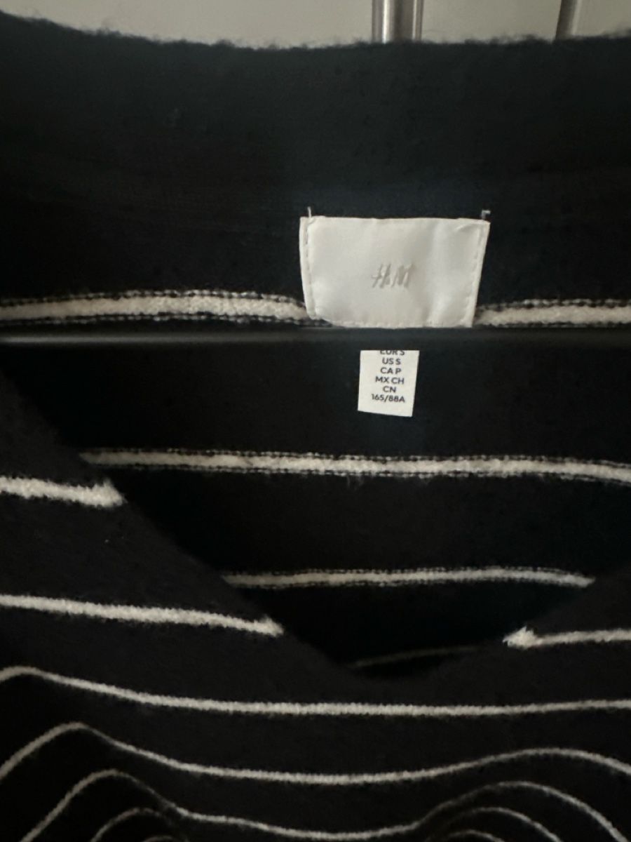 H&M Maglioni & Felpe: Pullover – Usato da Zürich venduto da sommer121 1