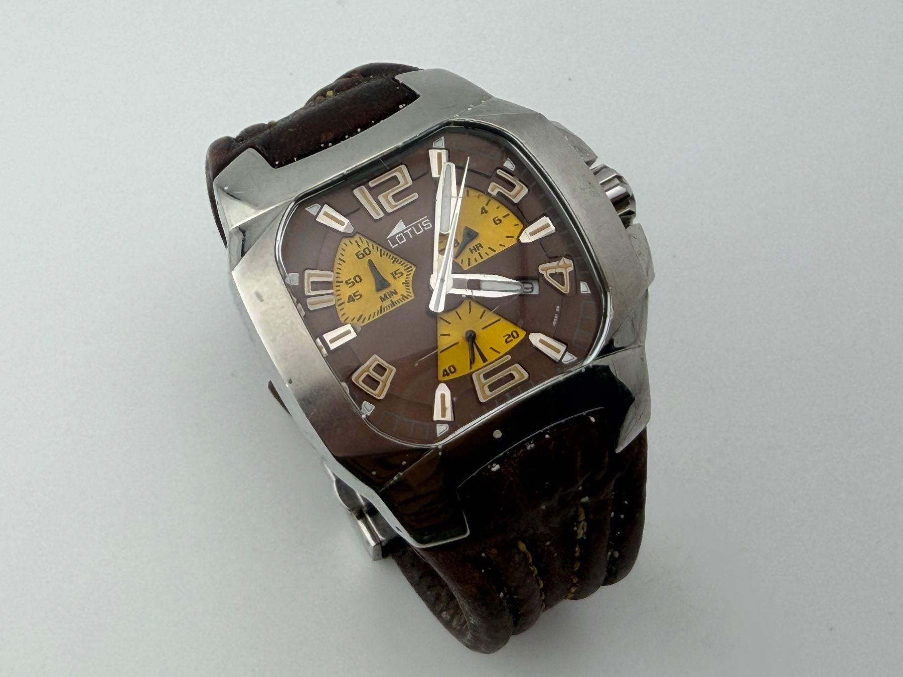 Lotus Orologi: LOTUS Herrenuhr läuft – Usato da Biel/Bienne venduto da MrP_WatchesBiel 1