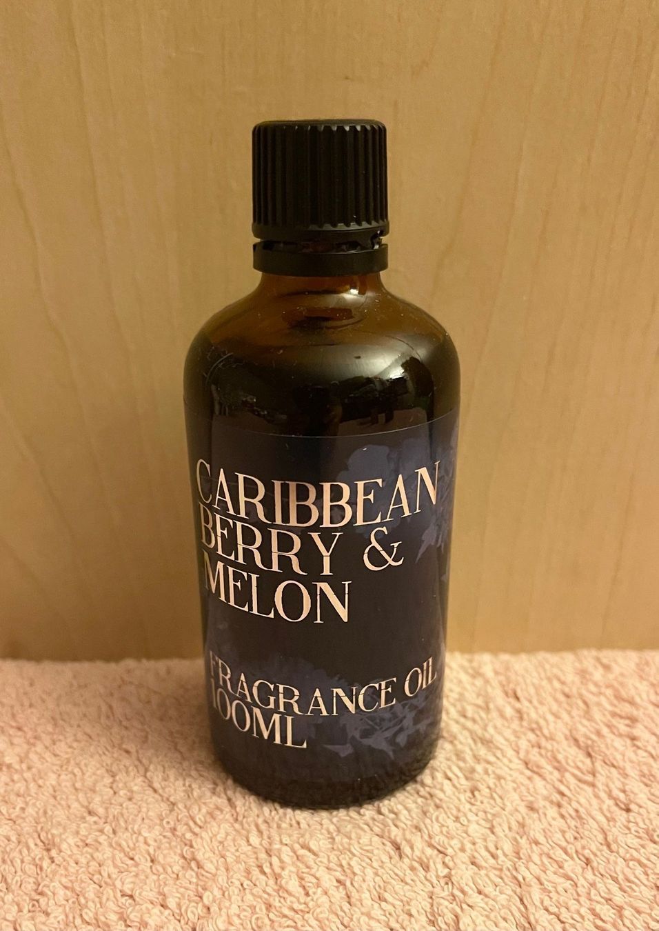 Oli essenziali: Duftöl Carribbean Berry & Melon – Nuovo (secondo la descrizione) da Basel venduto da Seifehuesli