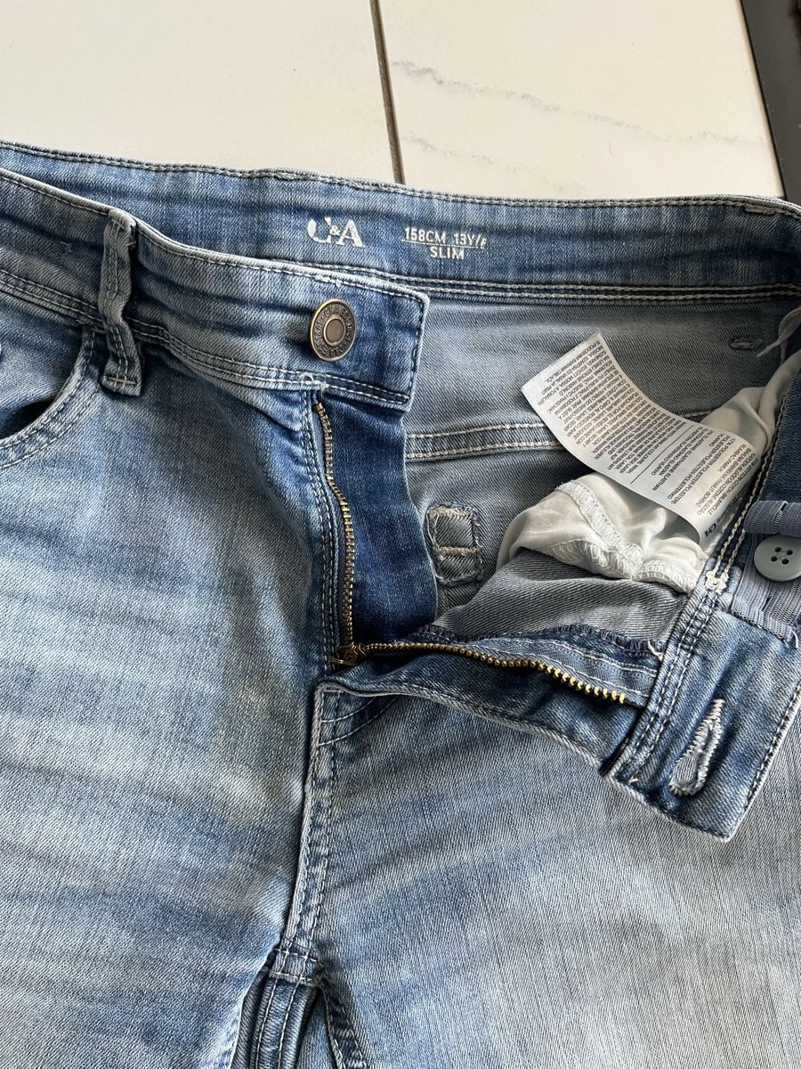 Lotti & Set di vestiti: 3 paar kurze Jeans Gr 158 – Usato da Russikon venduto da sparklingvision 6