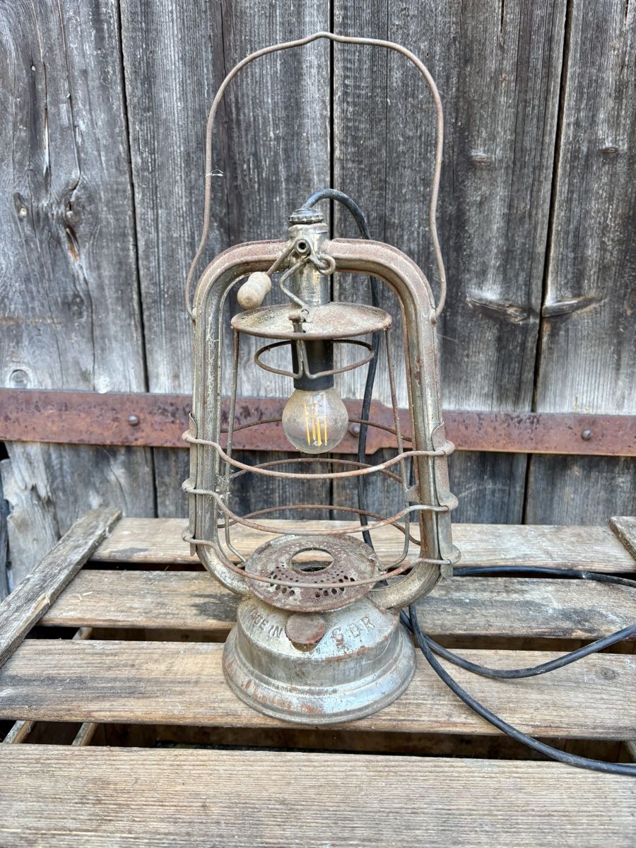 Lampade: Petrollampe Sturmlampe elektrisch – Usato da Gündisau venduto da yuma06 1
