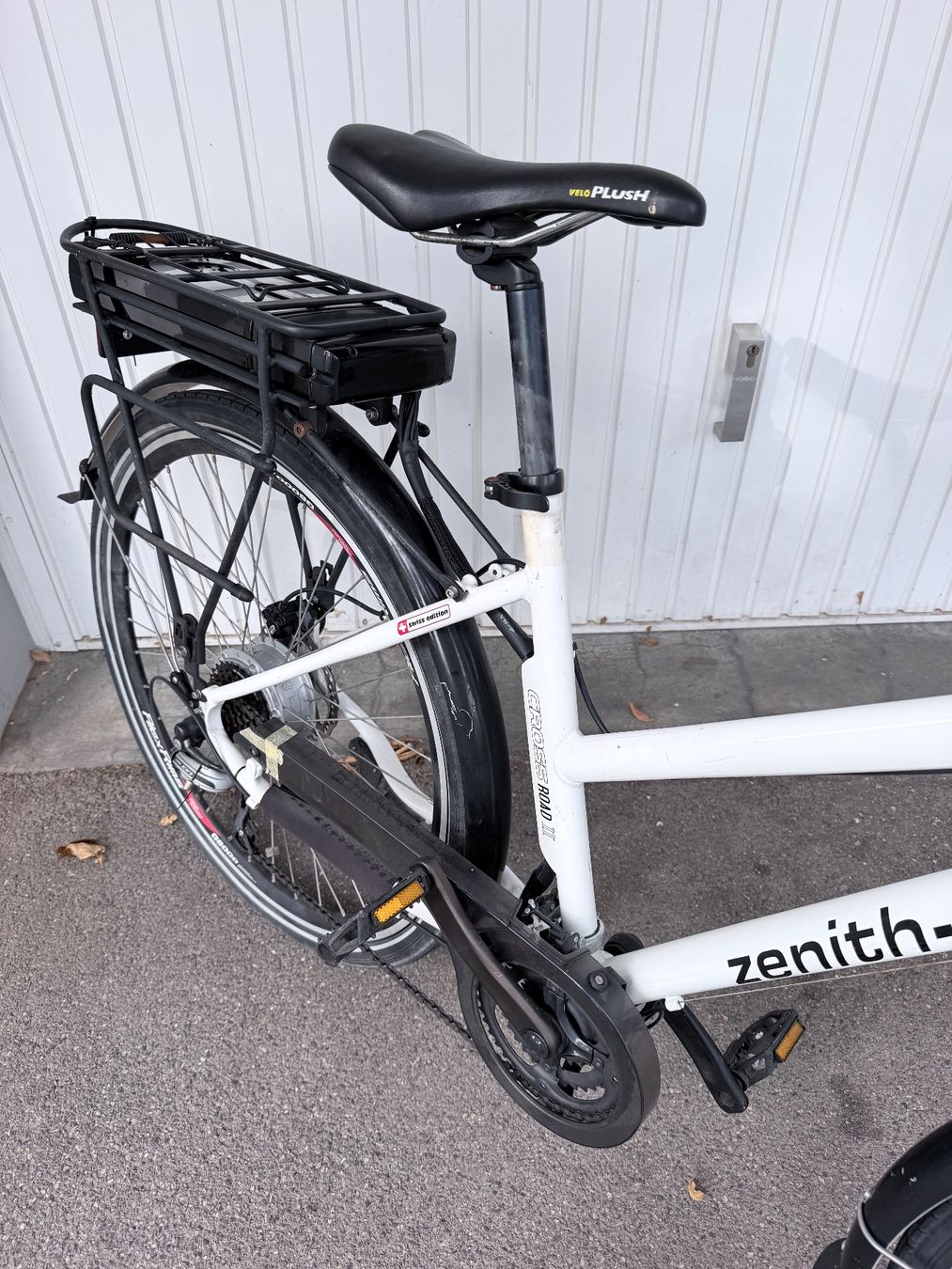 Zenith Bikes Biciclette: Zenith-Bikes Cross Road II E-Bike – Usato da Solothurn venduto da lea_5lxz 4