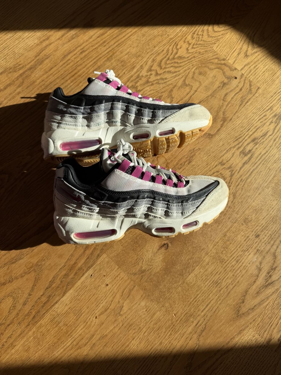 Nike Scarpe da uomo: Nike SB Air Max 95 – Usato da Schwarzenburg venduto da tuesi 8